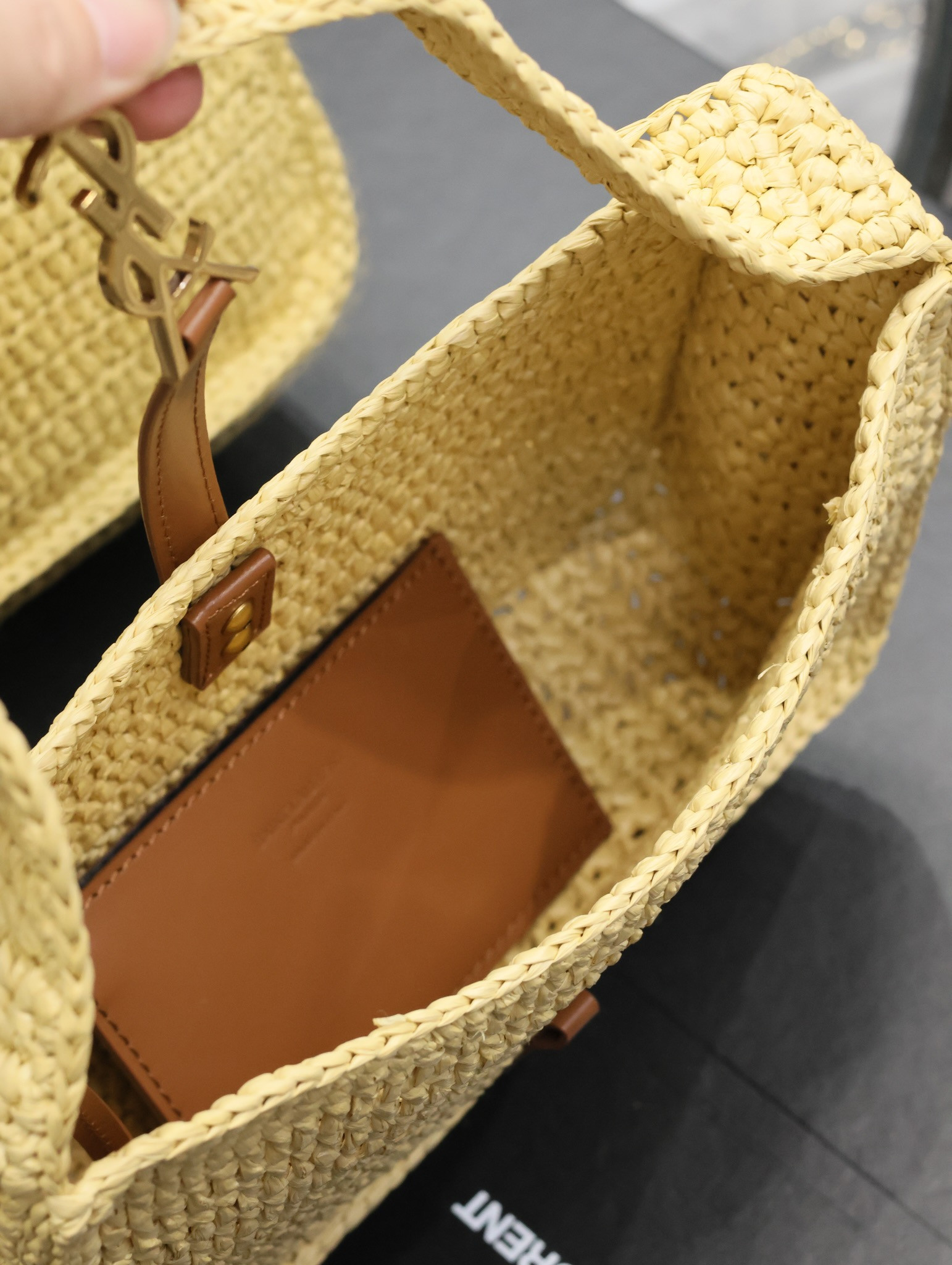 Y*L le 5 À 7 mini in raffia color natural 9.06x6.30x2.56 inches