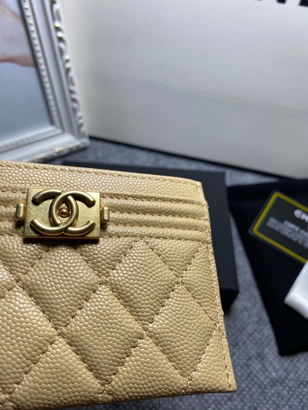 Ch*el card holder 10cm