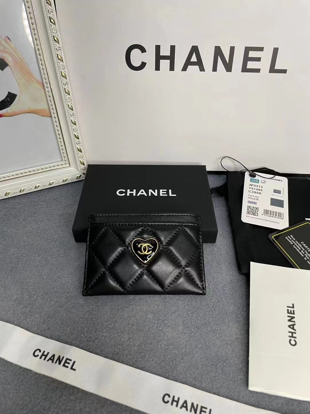 Ch*el card holder 11.2×7.5×0.5cm