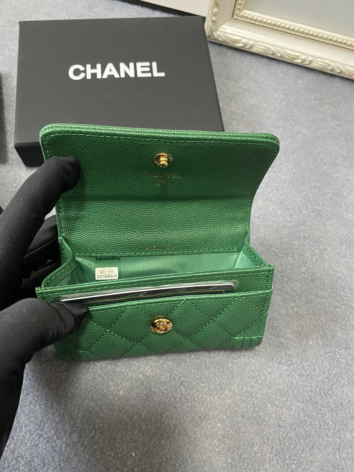 Ch*el flap wallet 12-7cm