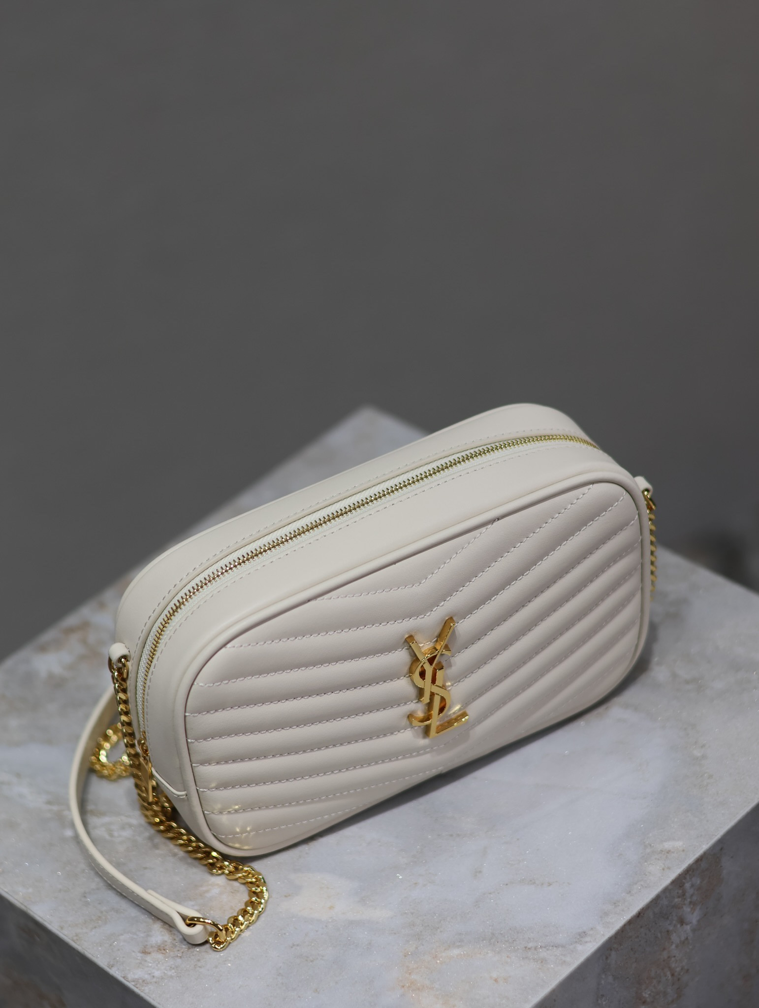 Y*L mini lou in quilted leather 7.5 x 4.1 x 2 inches
