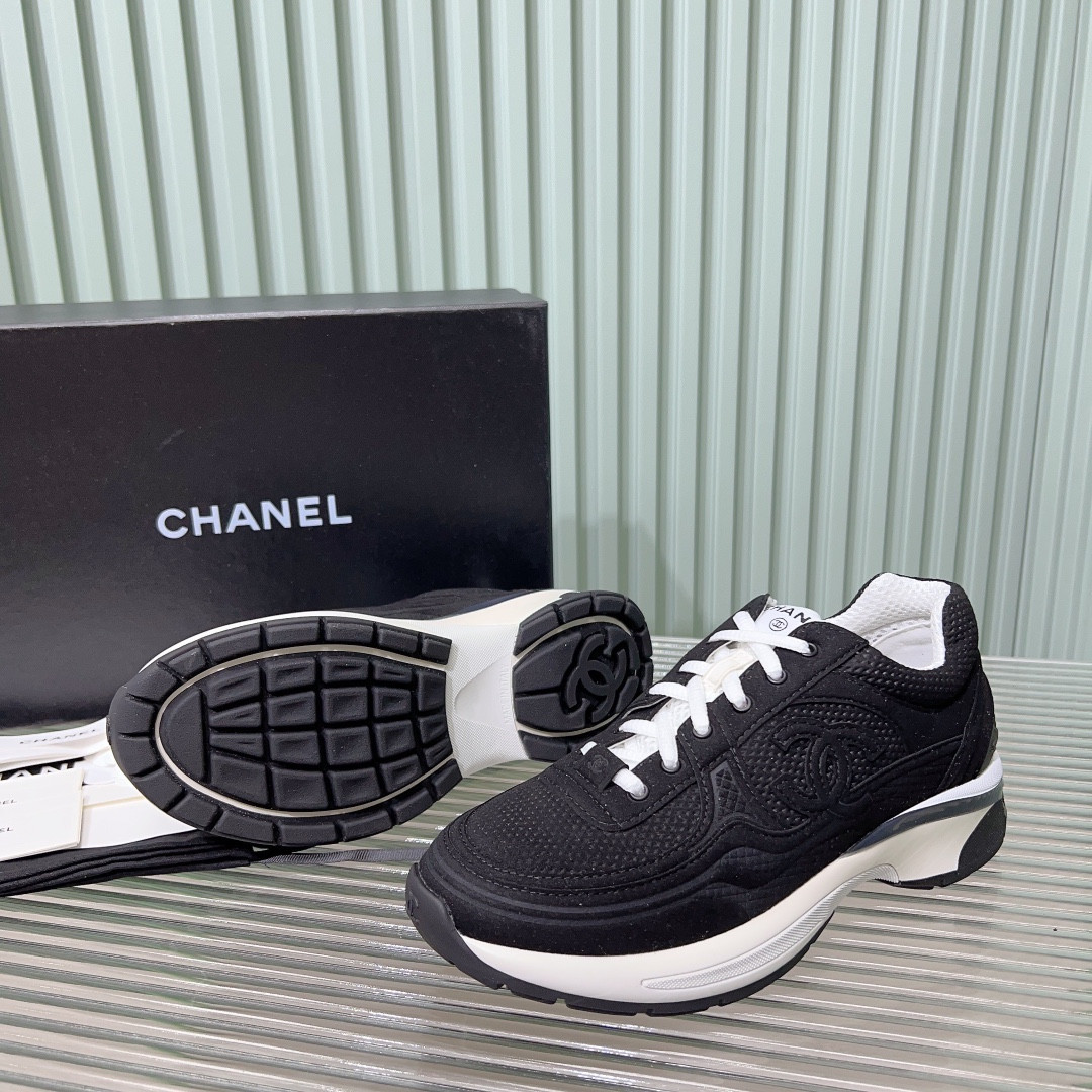 ua Ch*el sneakers fabric