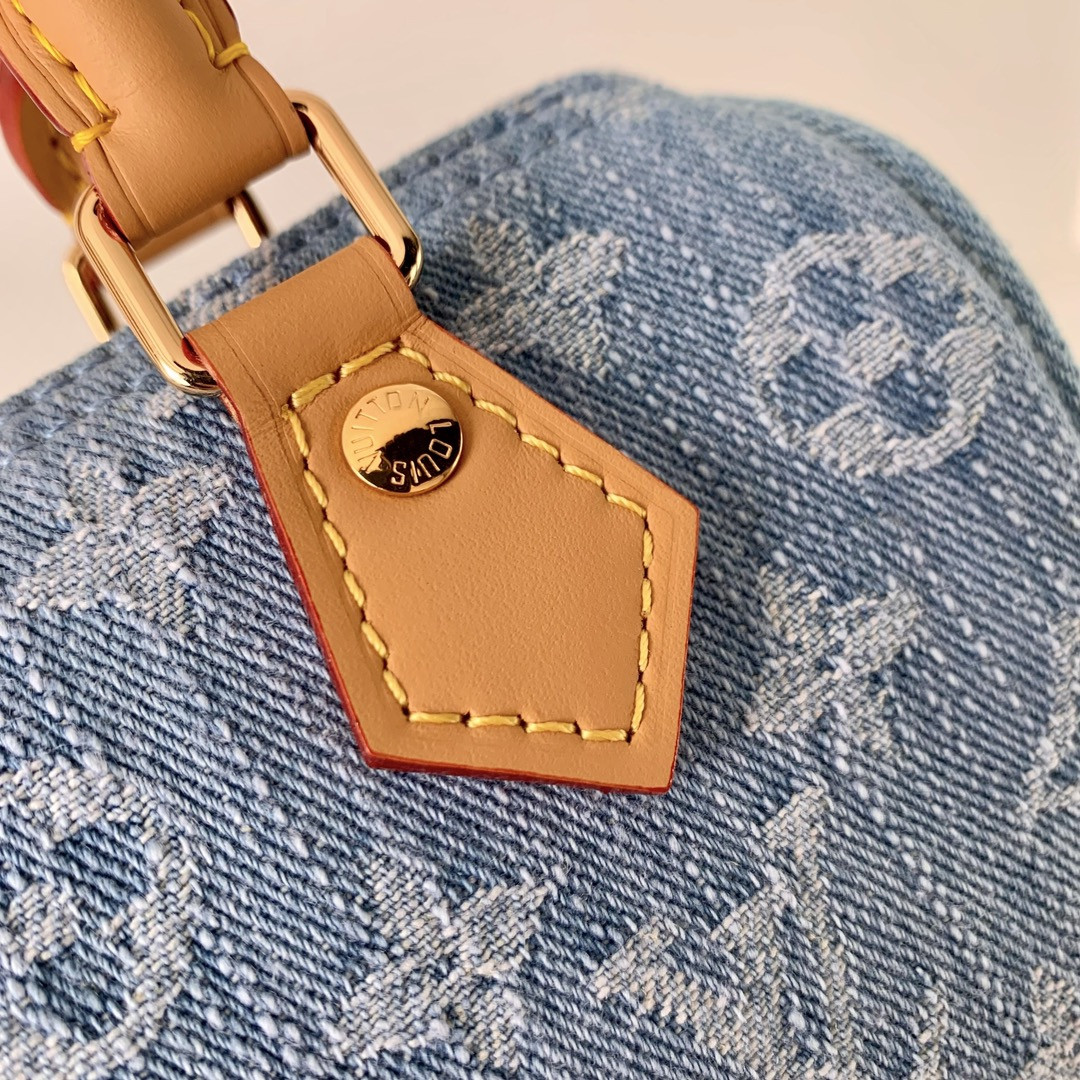 LV Nano Speedy M11212 6.3 x 3.9 x 3 in