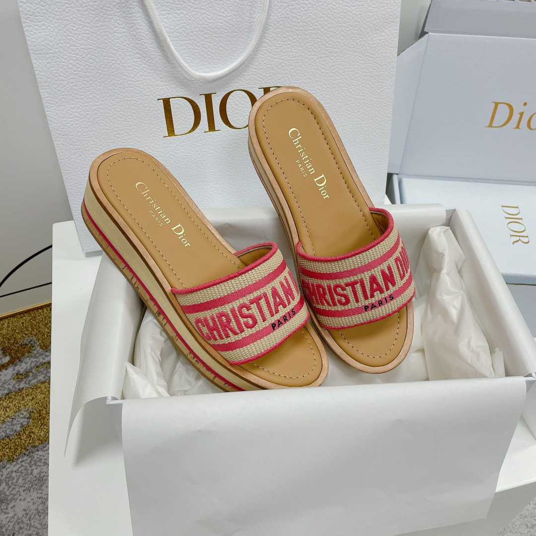 ua D*oriviera dway platform slide candy pink
