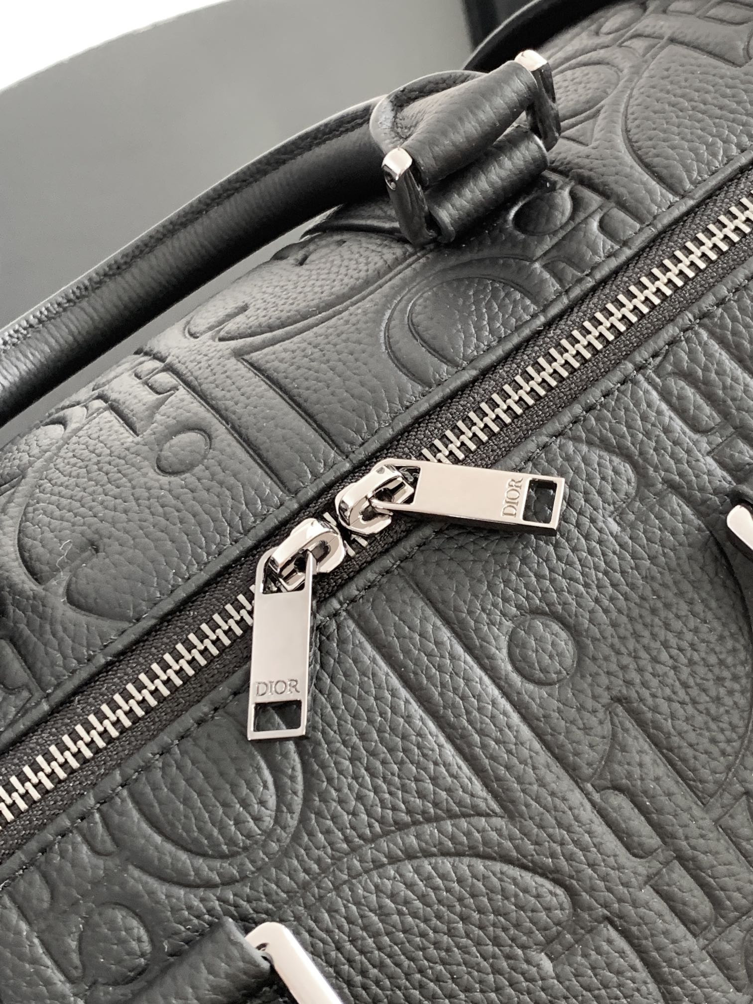 D*or weekender 40 black D*or gravity leather and black grained calfskin  57.5 x 34.5 x 22 cm
