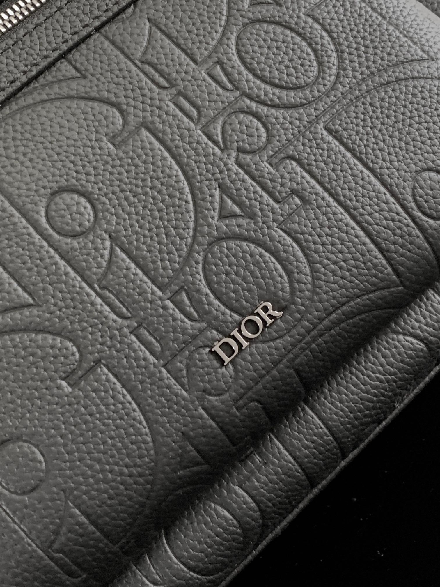 rider 2.0 backpack black D*or gravity leather and black grained calfskin 31 x 40 x 18 cm