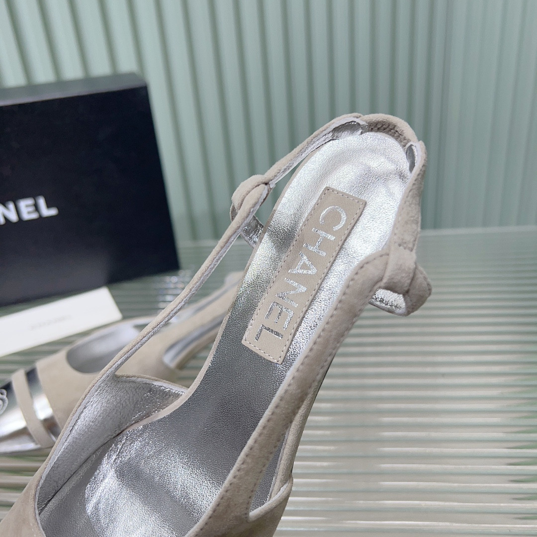 ua Ch*el slingbacks