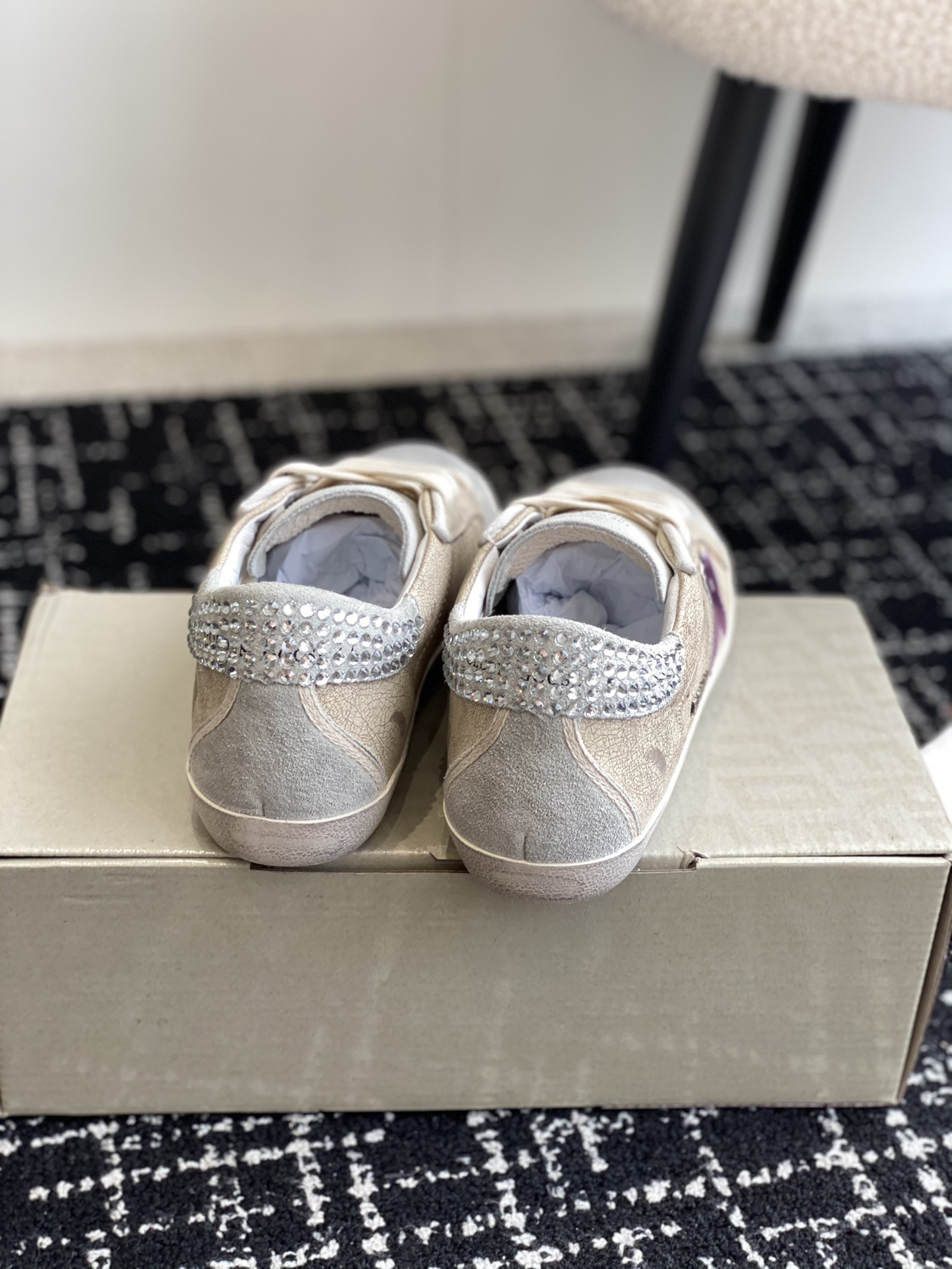 ua g01den G003e s*per-star sneaker