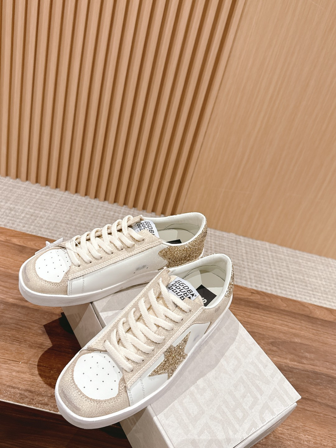 ua g01den G003e stardan sneaker