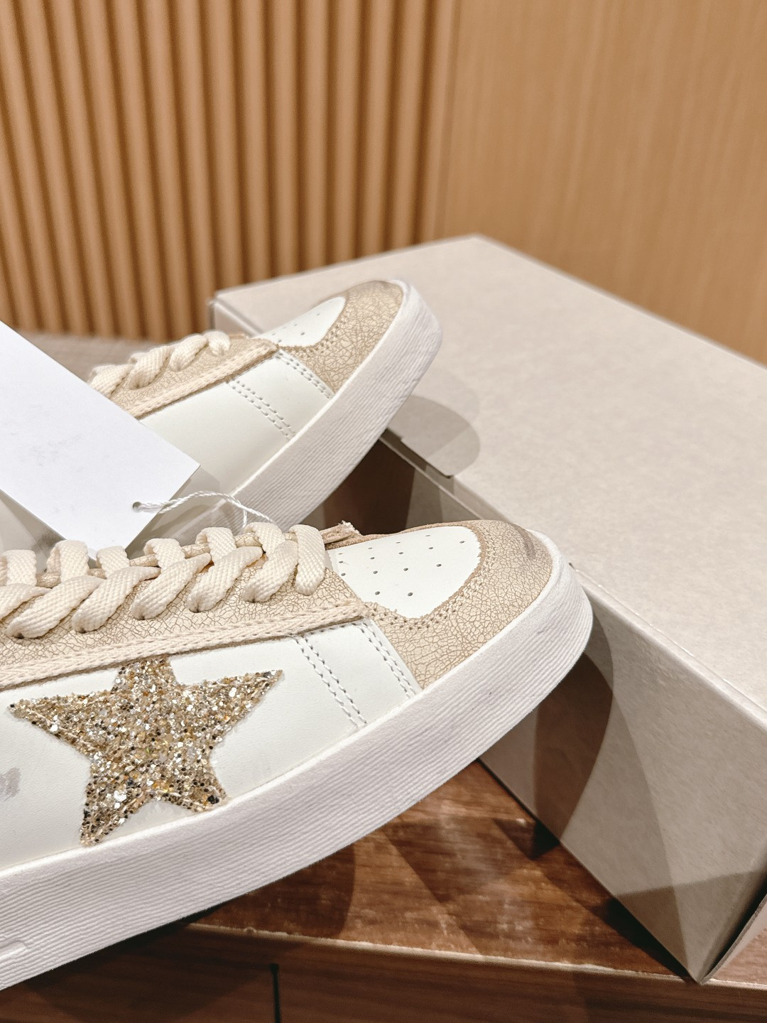 ua g01den G003e stardan sneaker