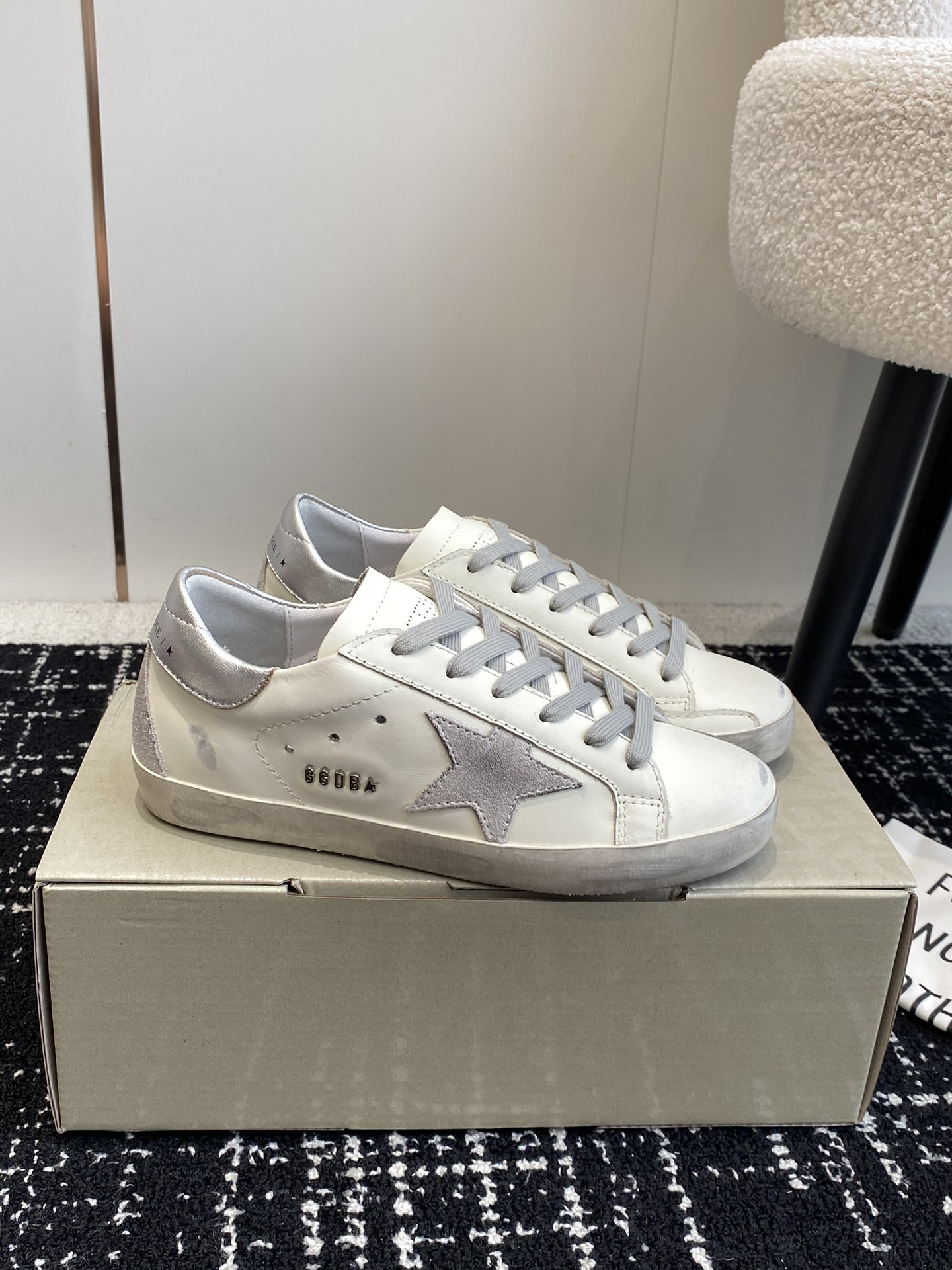 ua g01den G003e s*per-star sneaker