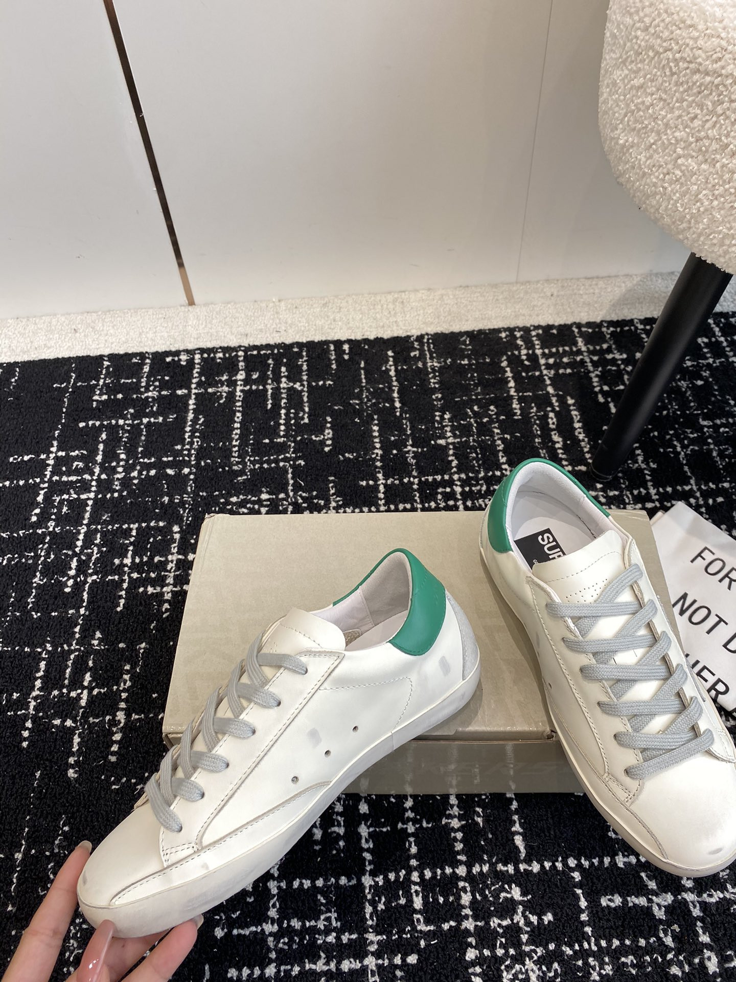 ua g01den G003e s*per-star sneaker