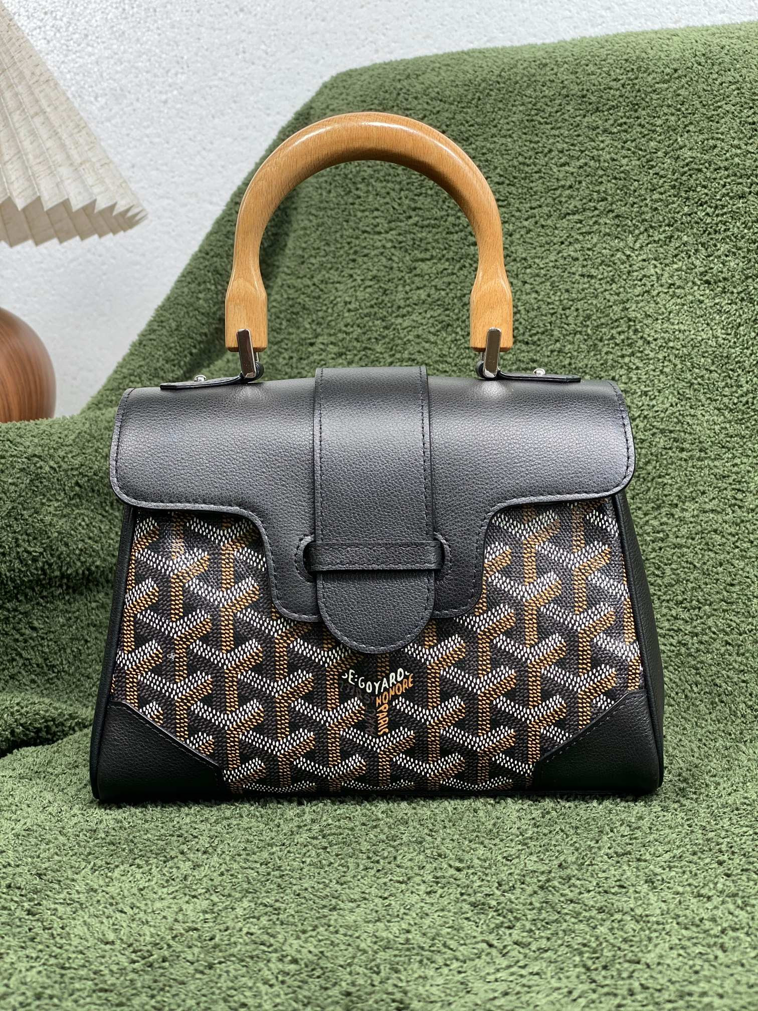 Go*ard saïgon structuré mini bag 20×15×7.5cm