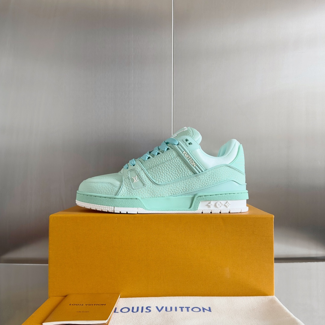UA LV Trainer Sneaker