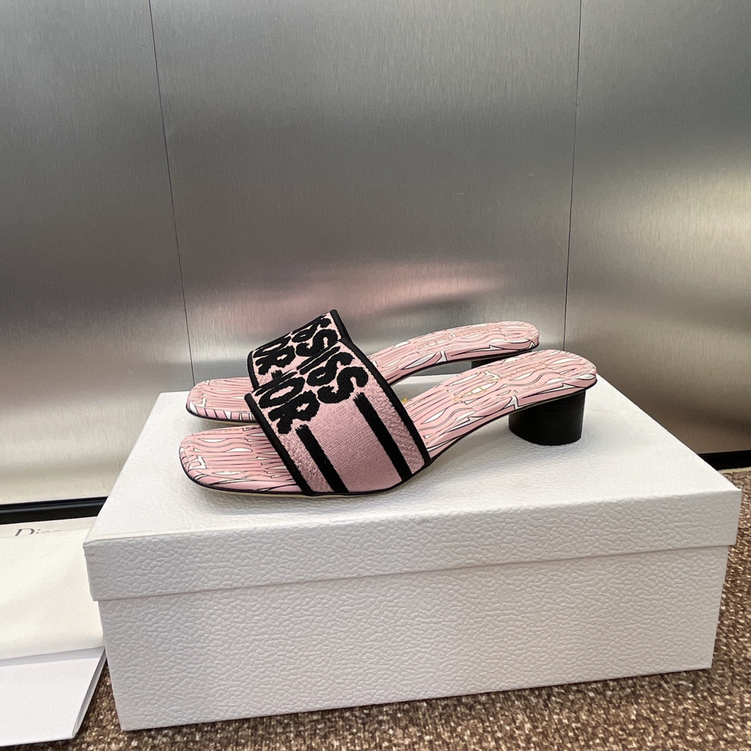 ua D*or dway heeled slide