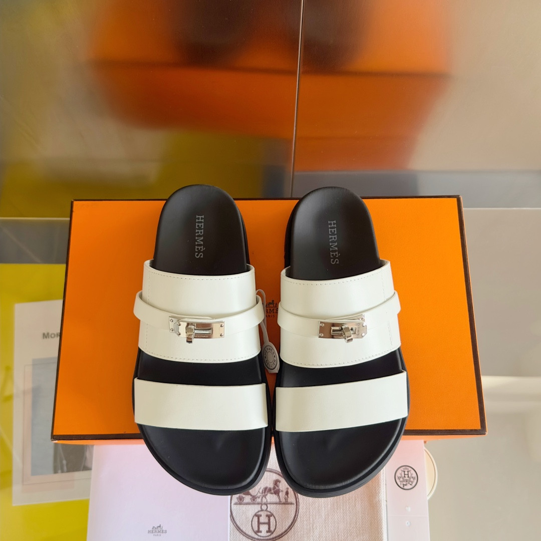 UA Hermès Jackson sandal