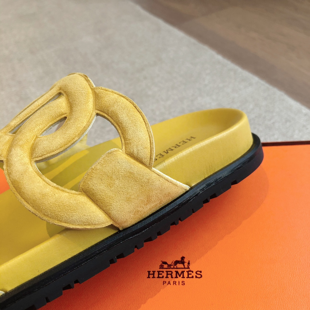 UA Hermès Extra sandal