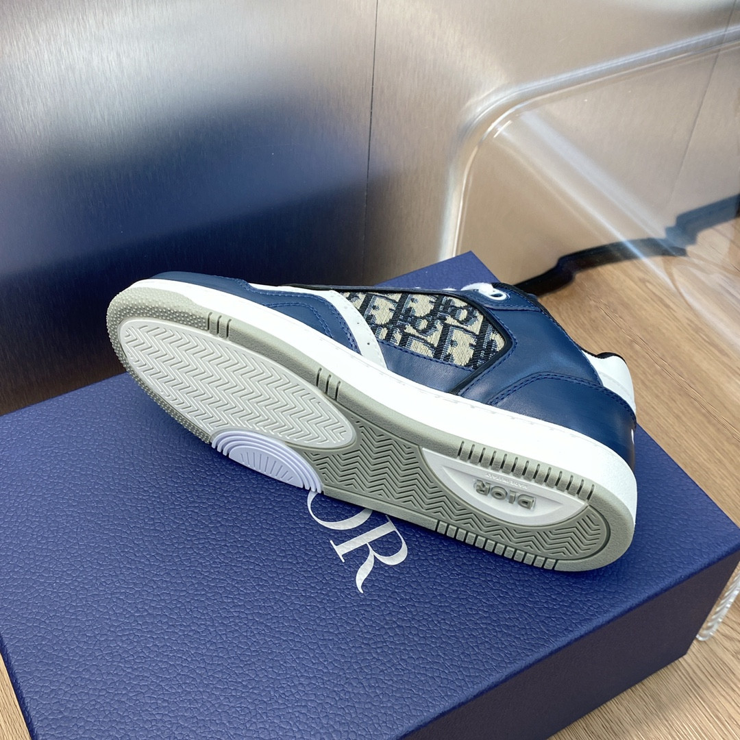 ua D*or b27 sneaker
