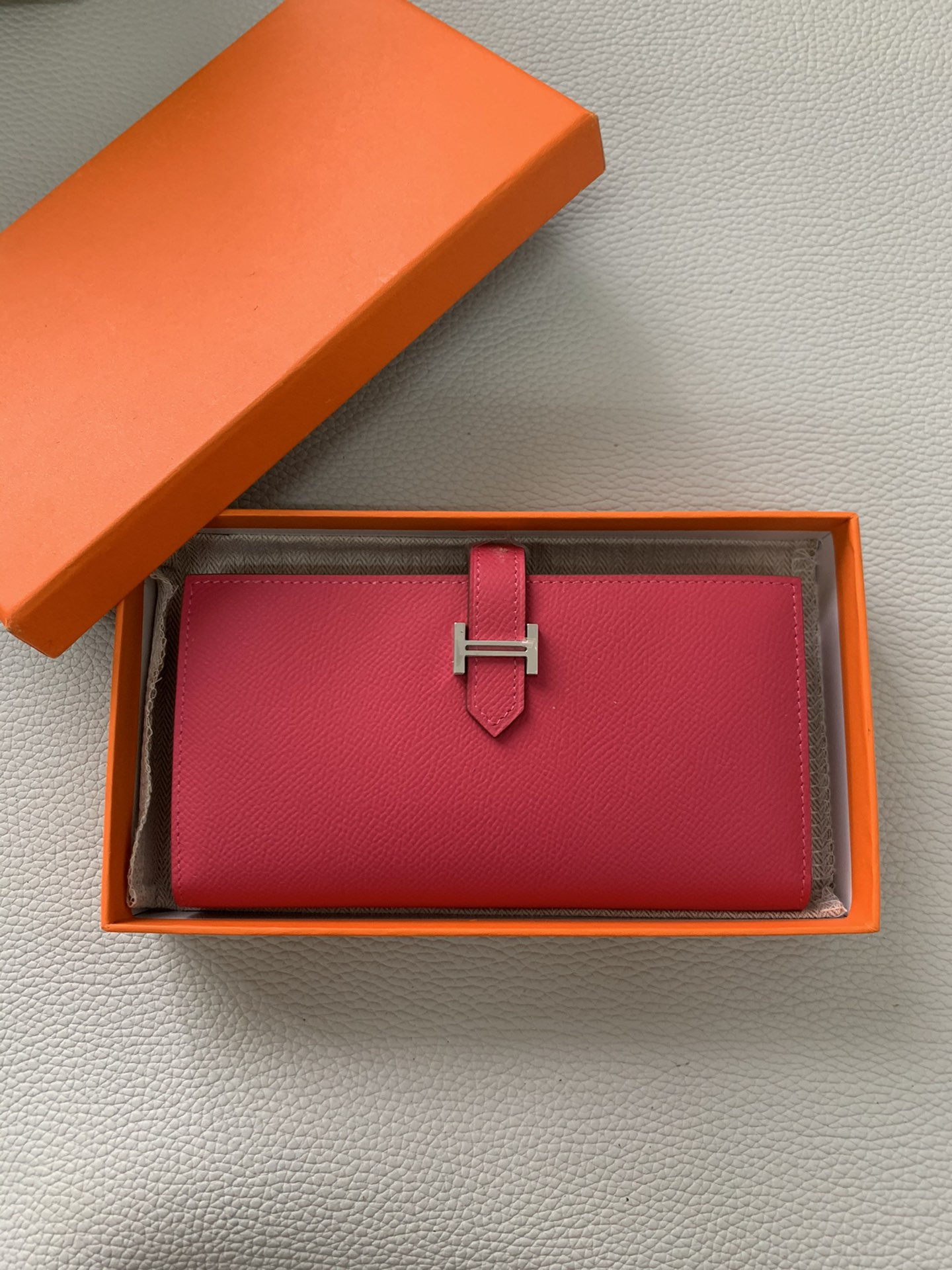 H**me5 long wallet 17.5x9.5cm