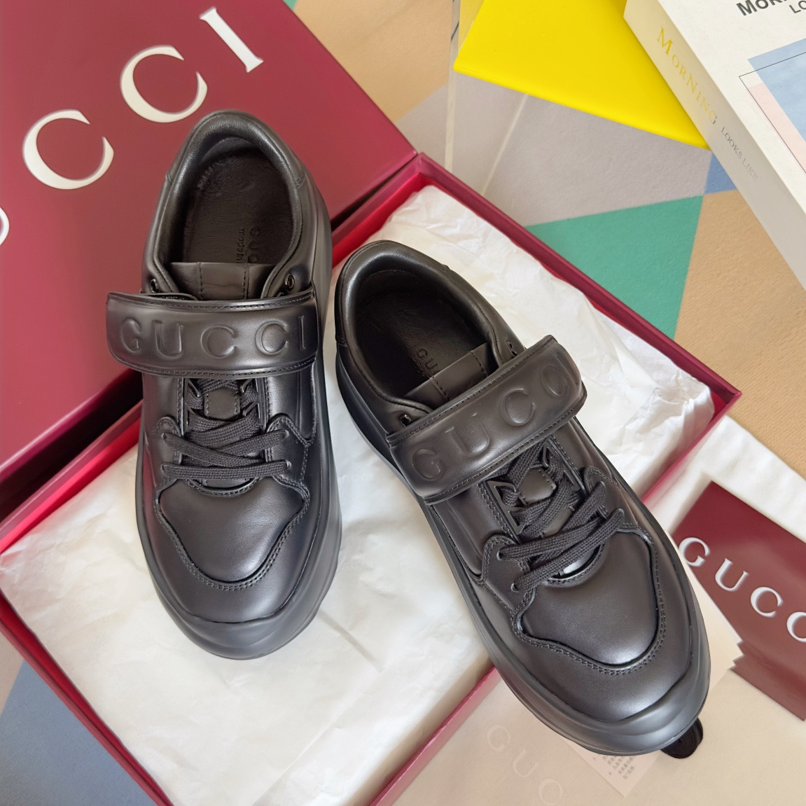 ua G*u*i wave wedge sneaker