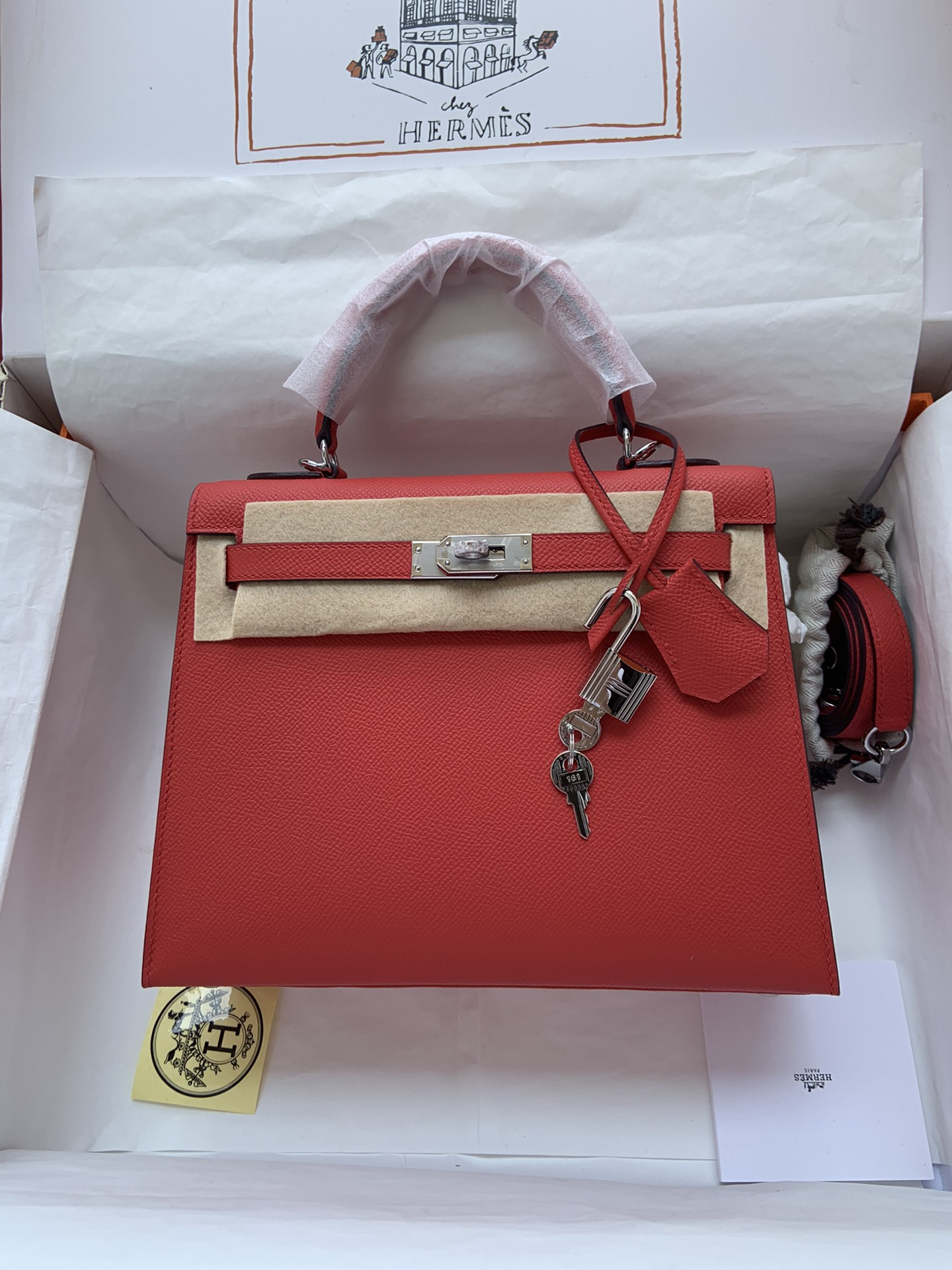 HERMÈS Kelly Silver-tone Hardware 25 28