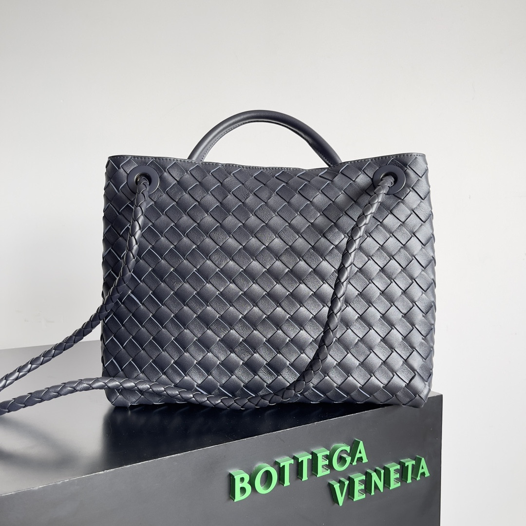 bo*te*ga Ve*ne*ta medium andiamo 32x25x11cm
