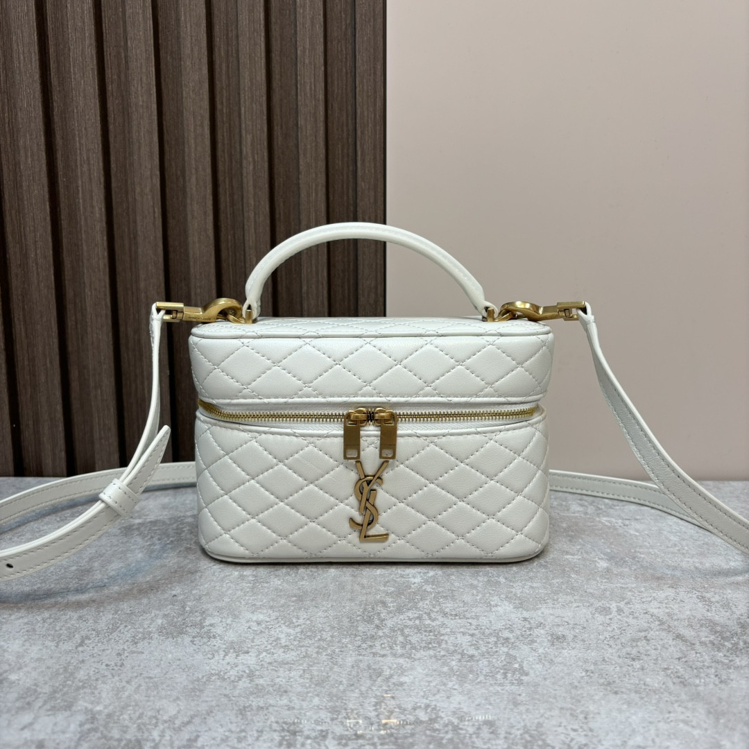 Y*L gaby vanity bag in lambskin 18 x 11 x 6.5 cm