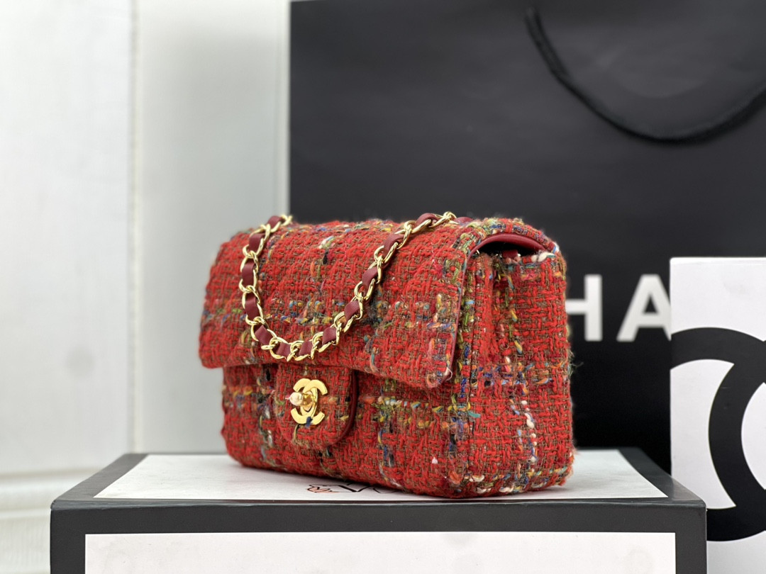 Ch*el classic flap bag 20cm