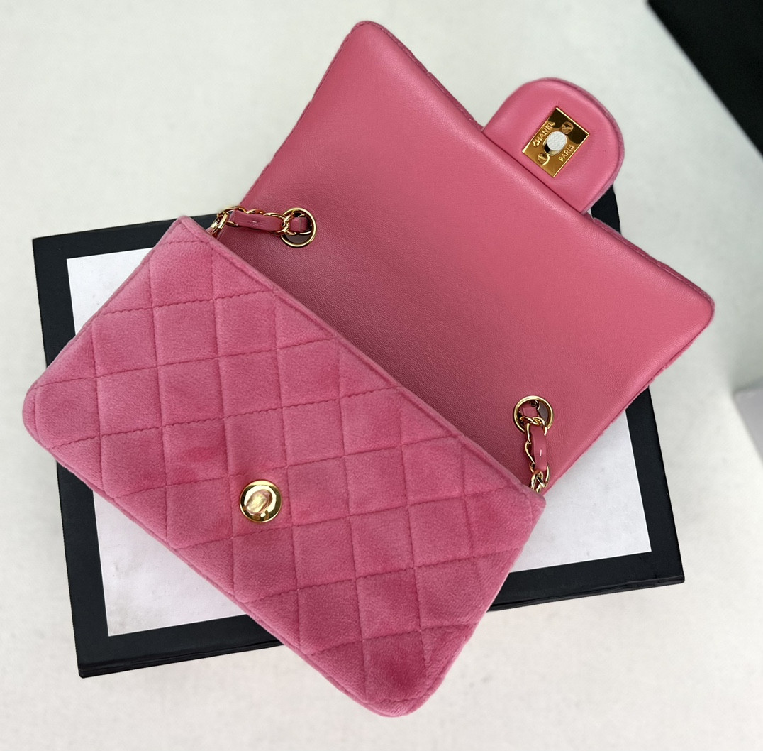 Ch*el classic flap bag 20cm