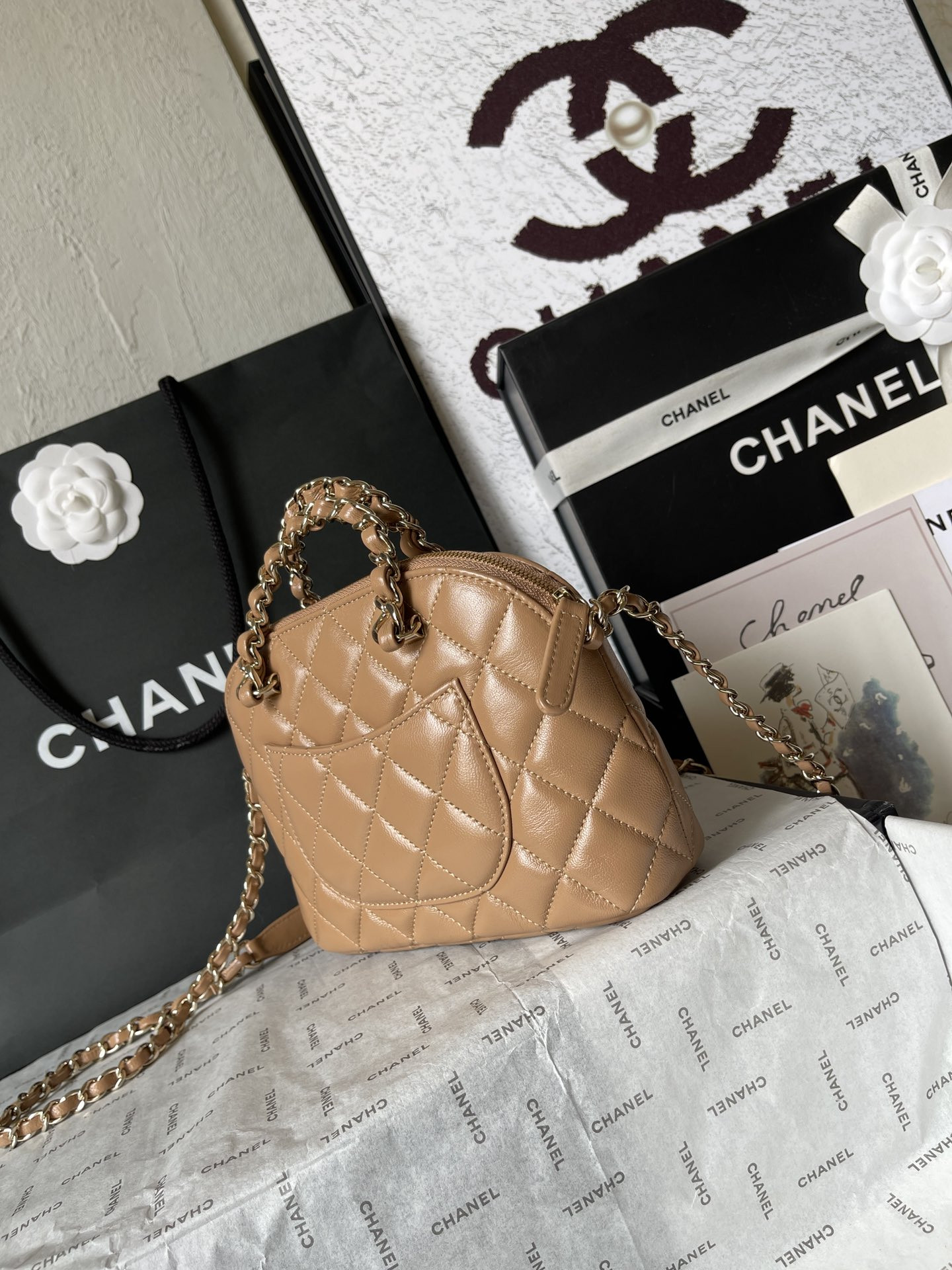 Ch*el small shopping bag 15x20x6cm