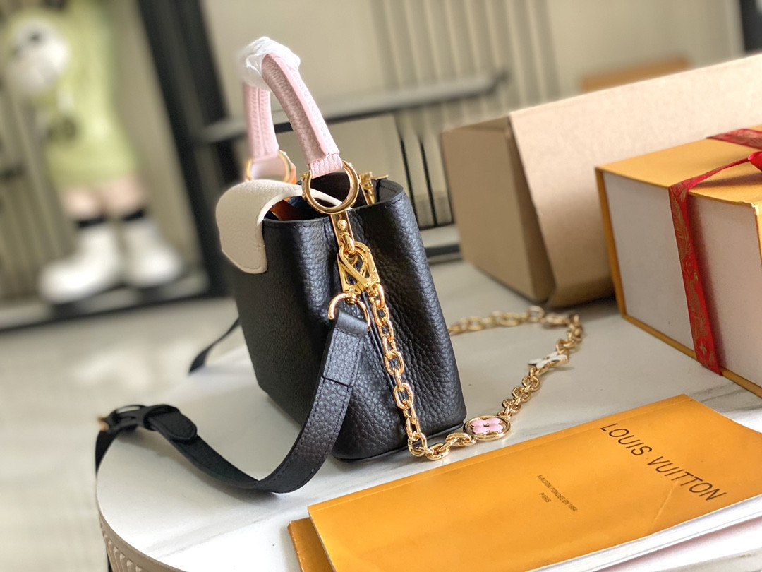 LV Capucines  M20845  pink 17x12x9.5cm