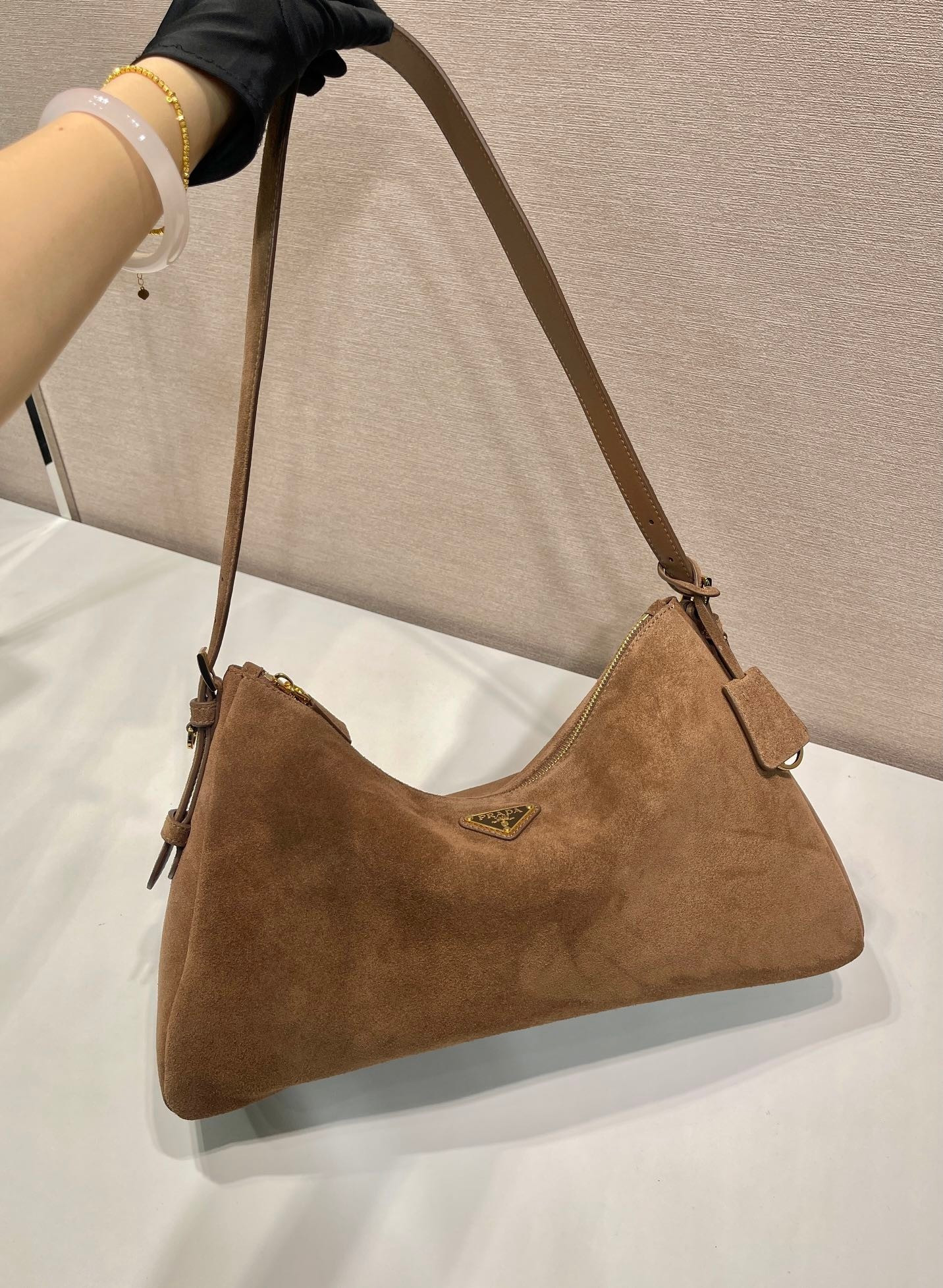 Pra*a aimée large leather shoulder bag  39x24x12cm