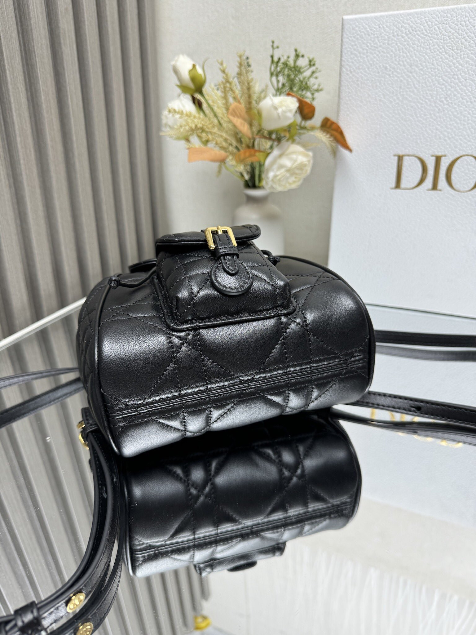D*or caro backpack small 19.5 x 18.5 x 8.5 cm