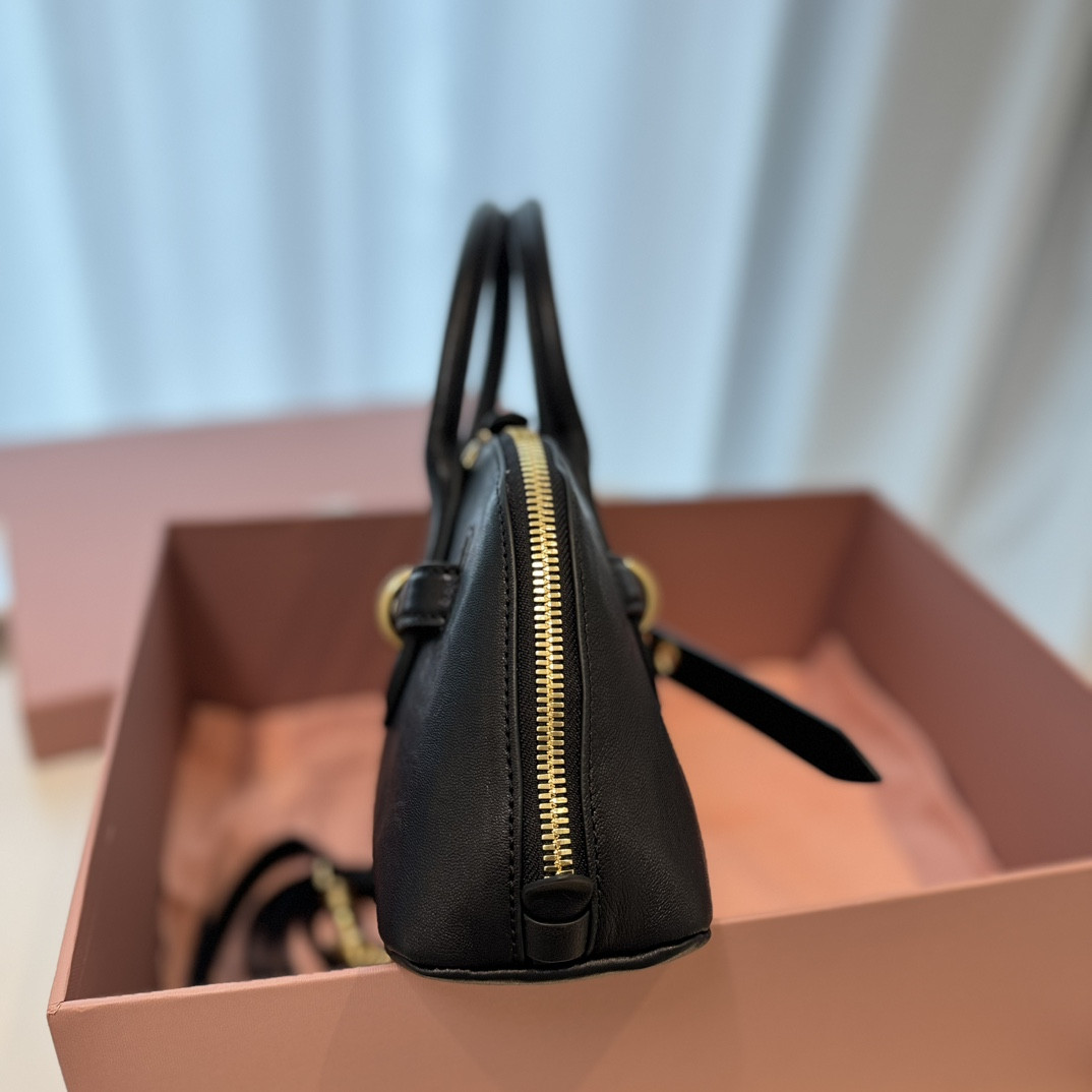 M1v M1v aventure nappa leather top-handle bag 16.5x28x10cm