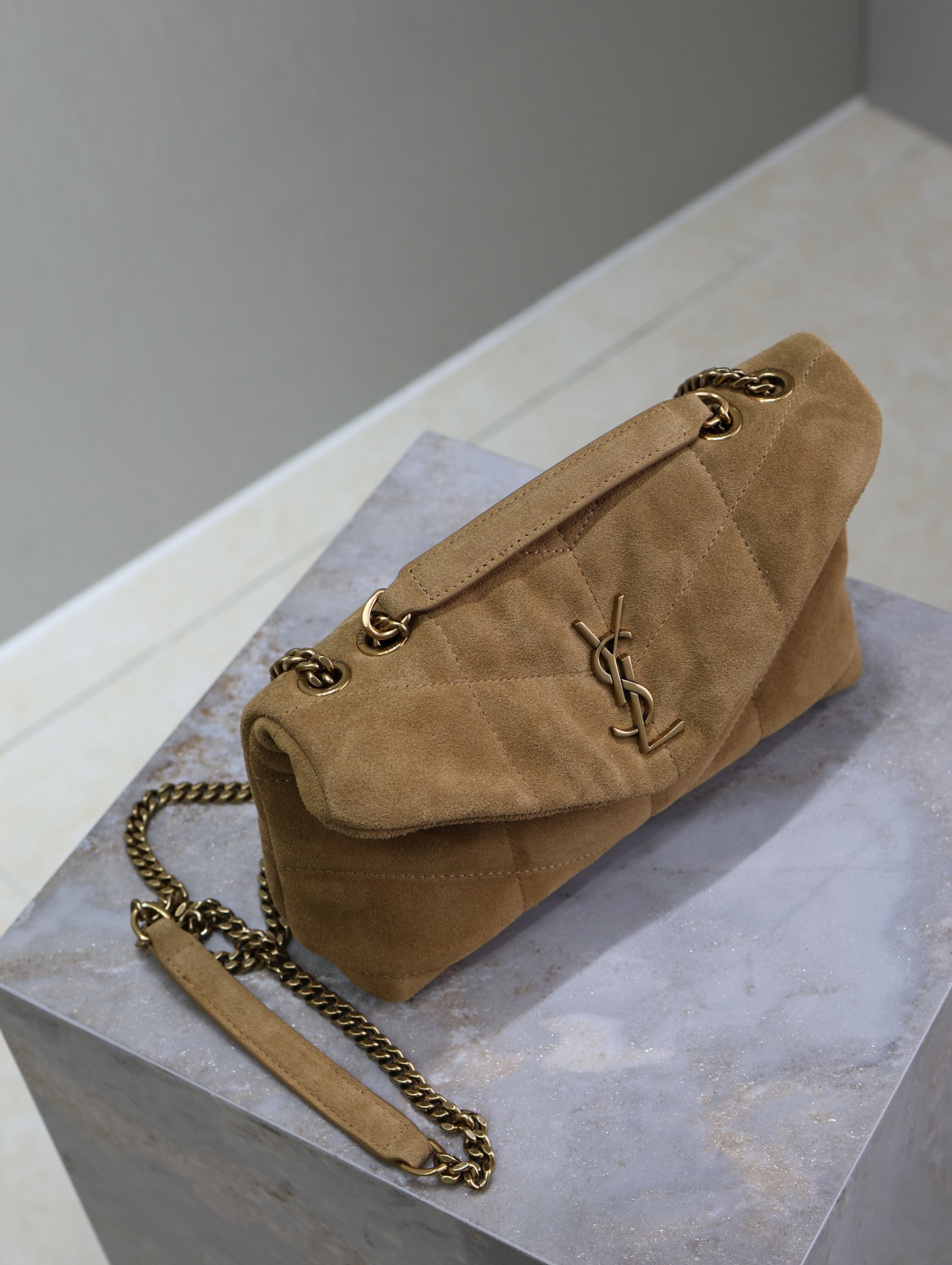 Y*L loulou mini puffer (suede)  23×15.5×8.5cm