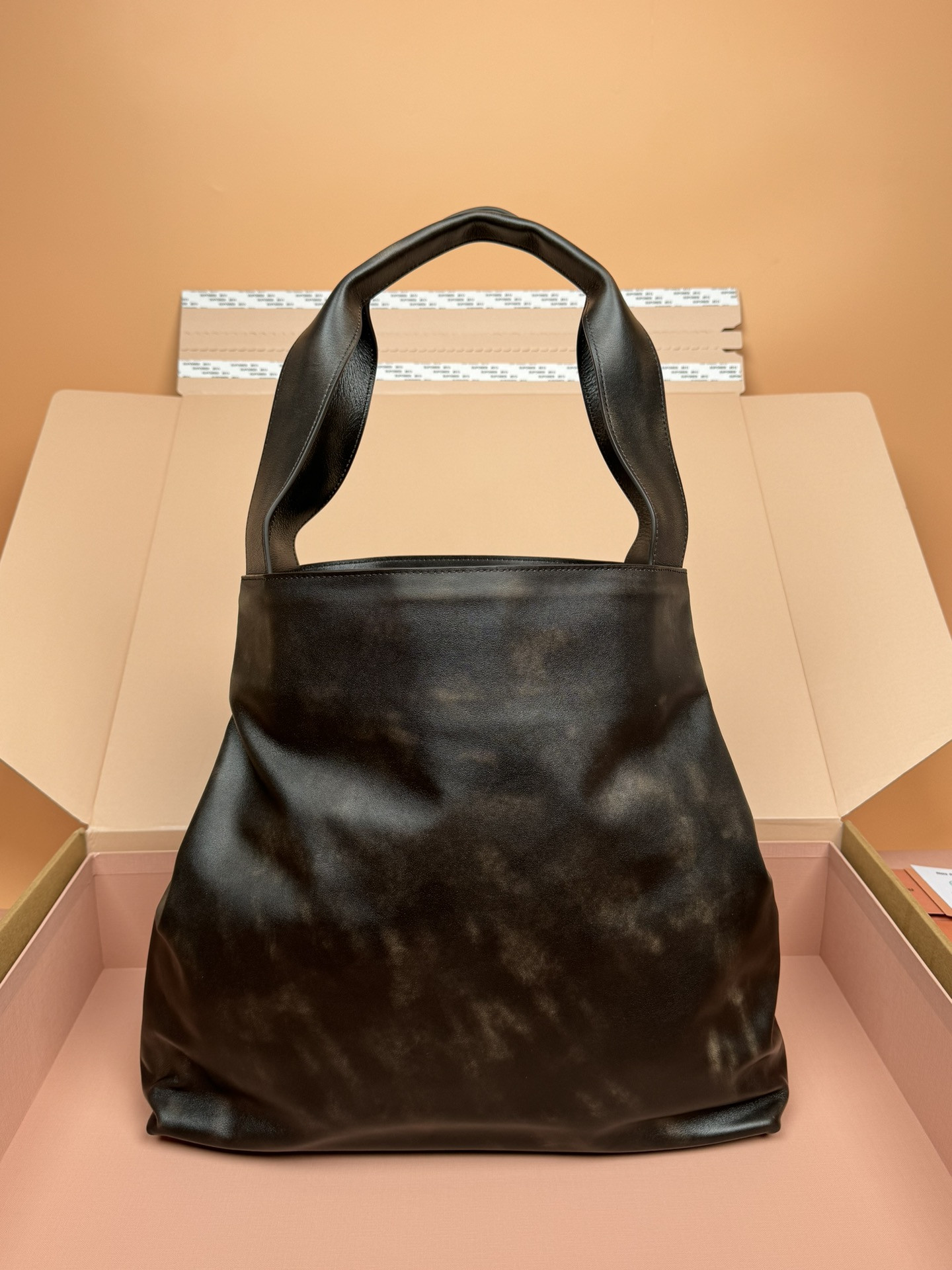 M1v M1v leather hobo bag  39x38.5x11cm