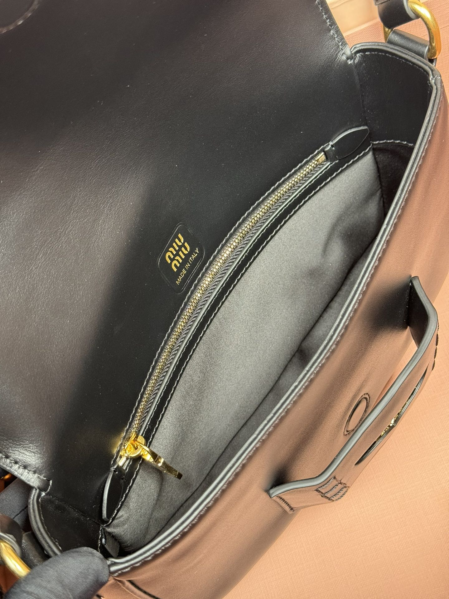 M1v M1v penny leather bag 23×13.5×5cm