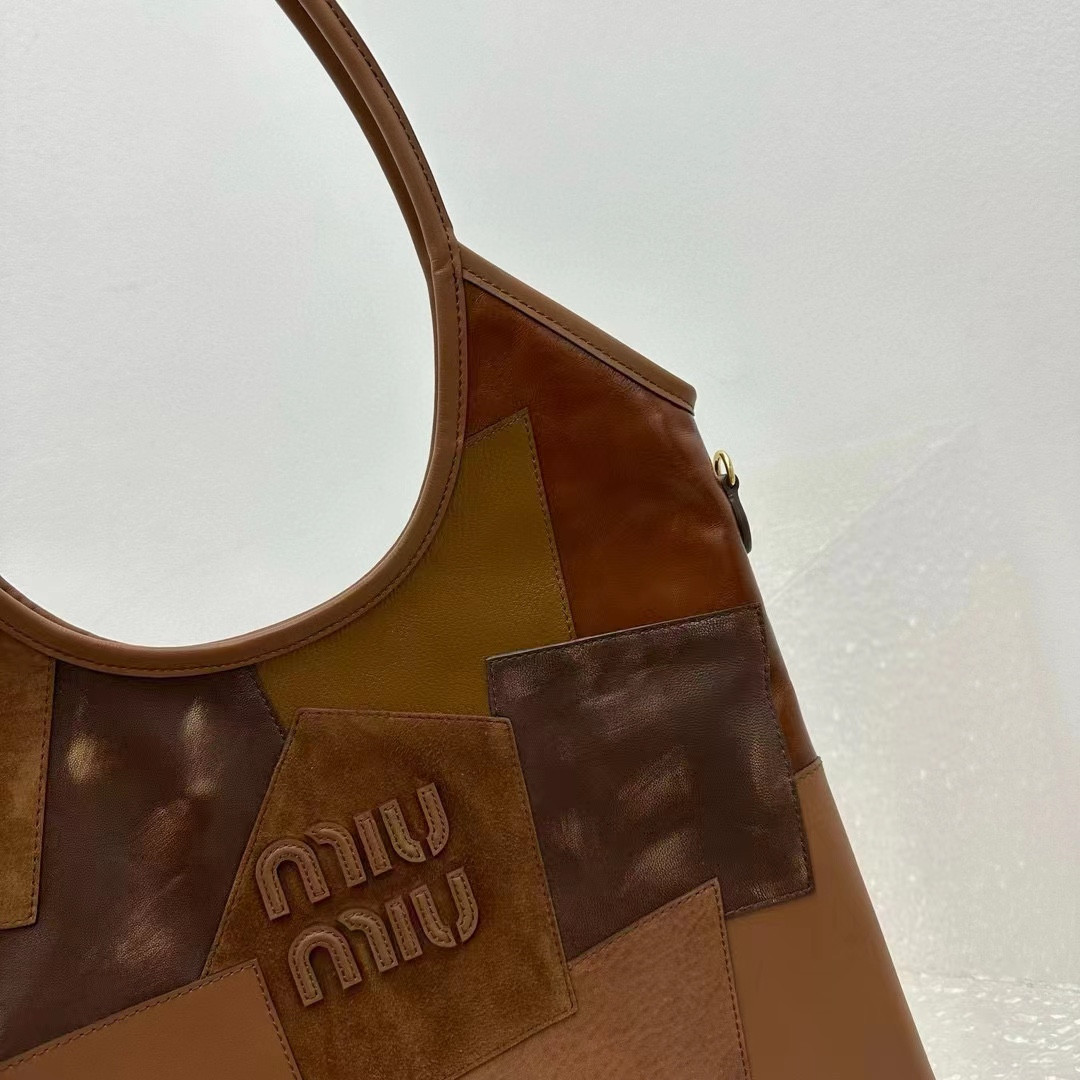 M1v M1v ivy leather patchwork bag  40x35cm