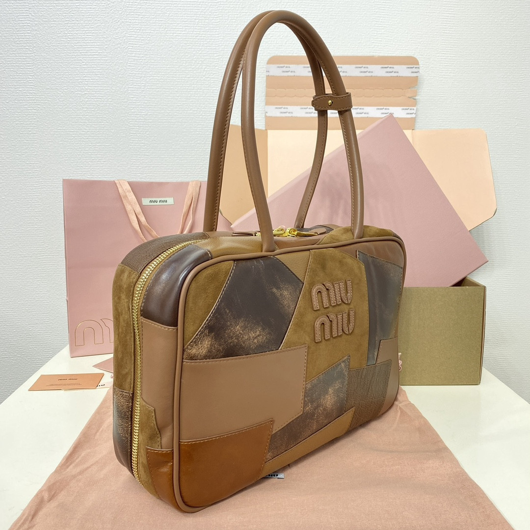 M1v M1v leather patchwork beau bag 23x34x10cm