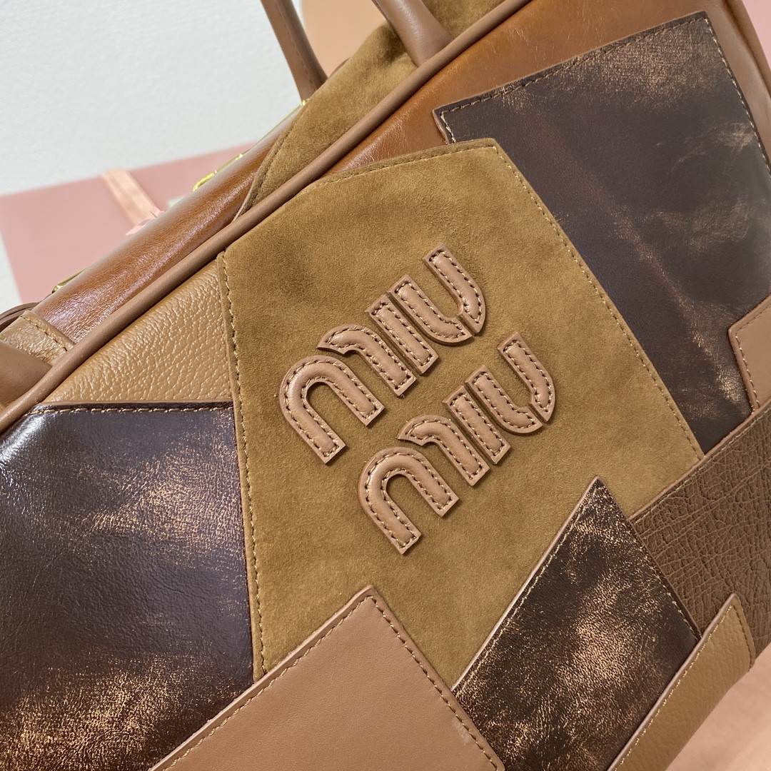M1v M1v leather patchwork beau bag 23x34x10cm
