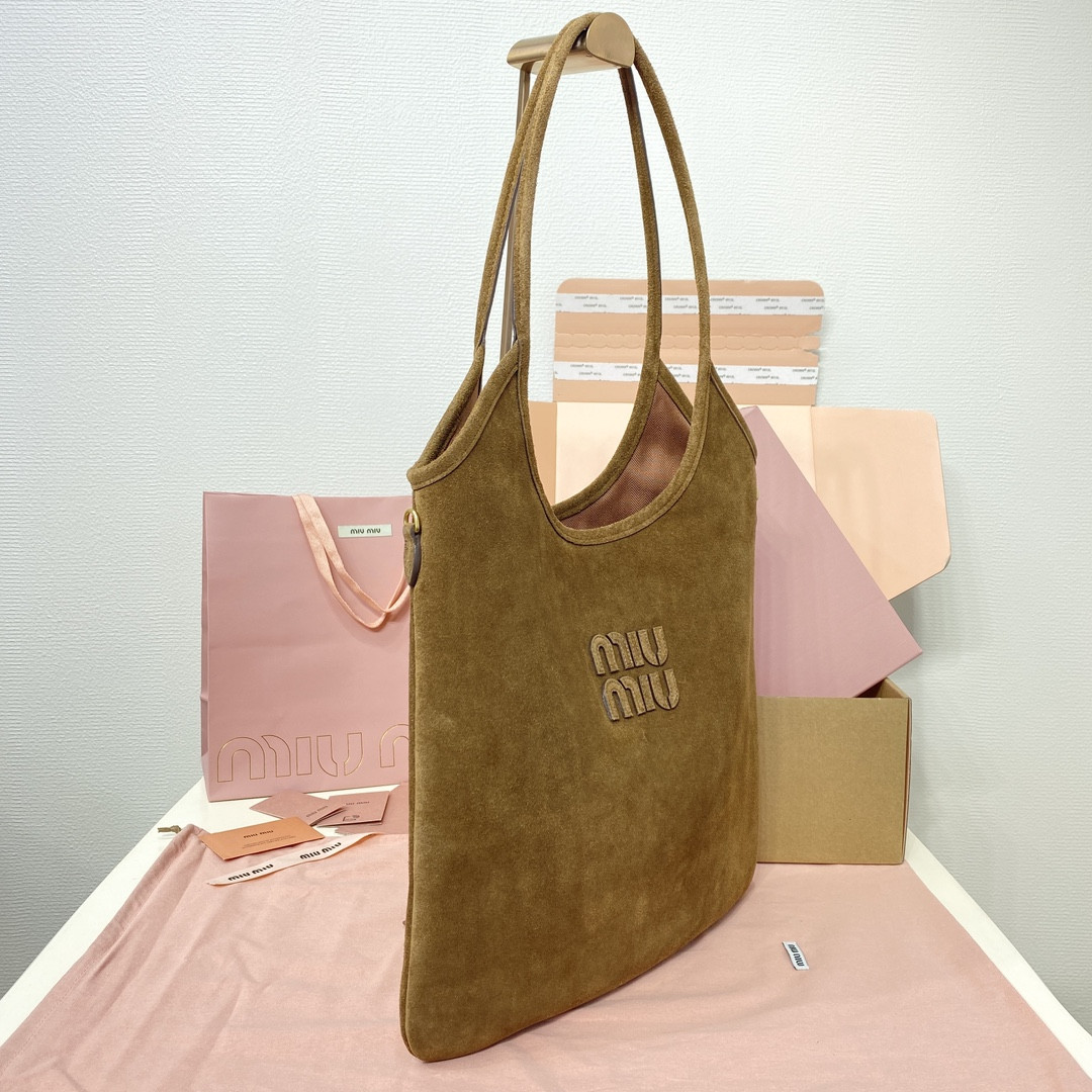 M1v M1v ivy suede bag 40x35cm