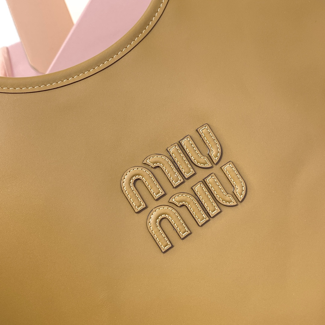 M1v M1v ivy leather bag 40x35cm