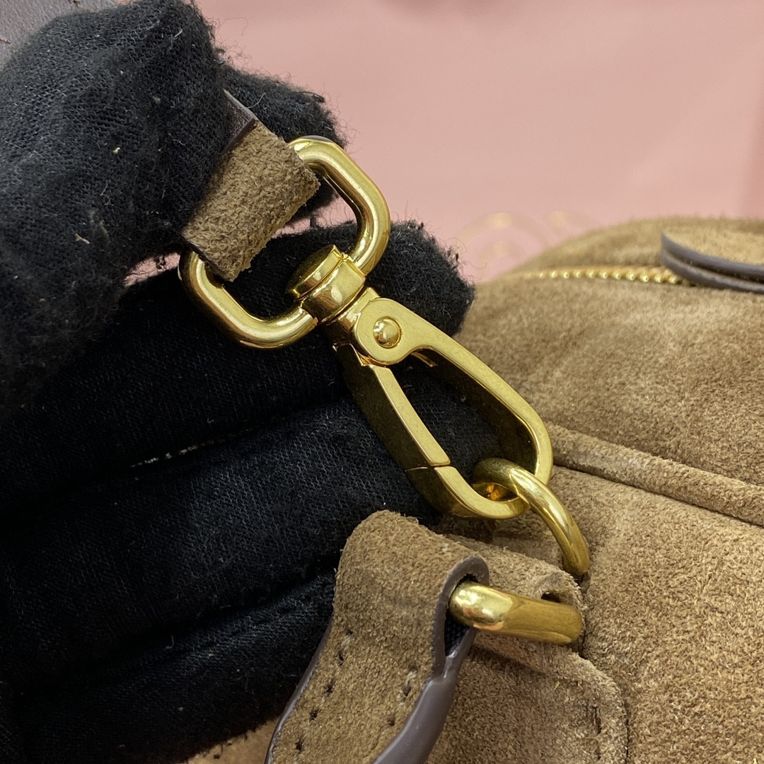 M1v M1v arcadie padded suede top-handle bag 12x27x9cm