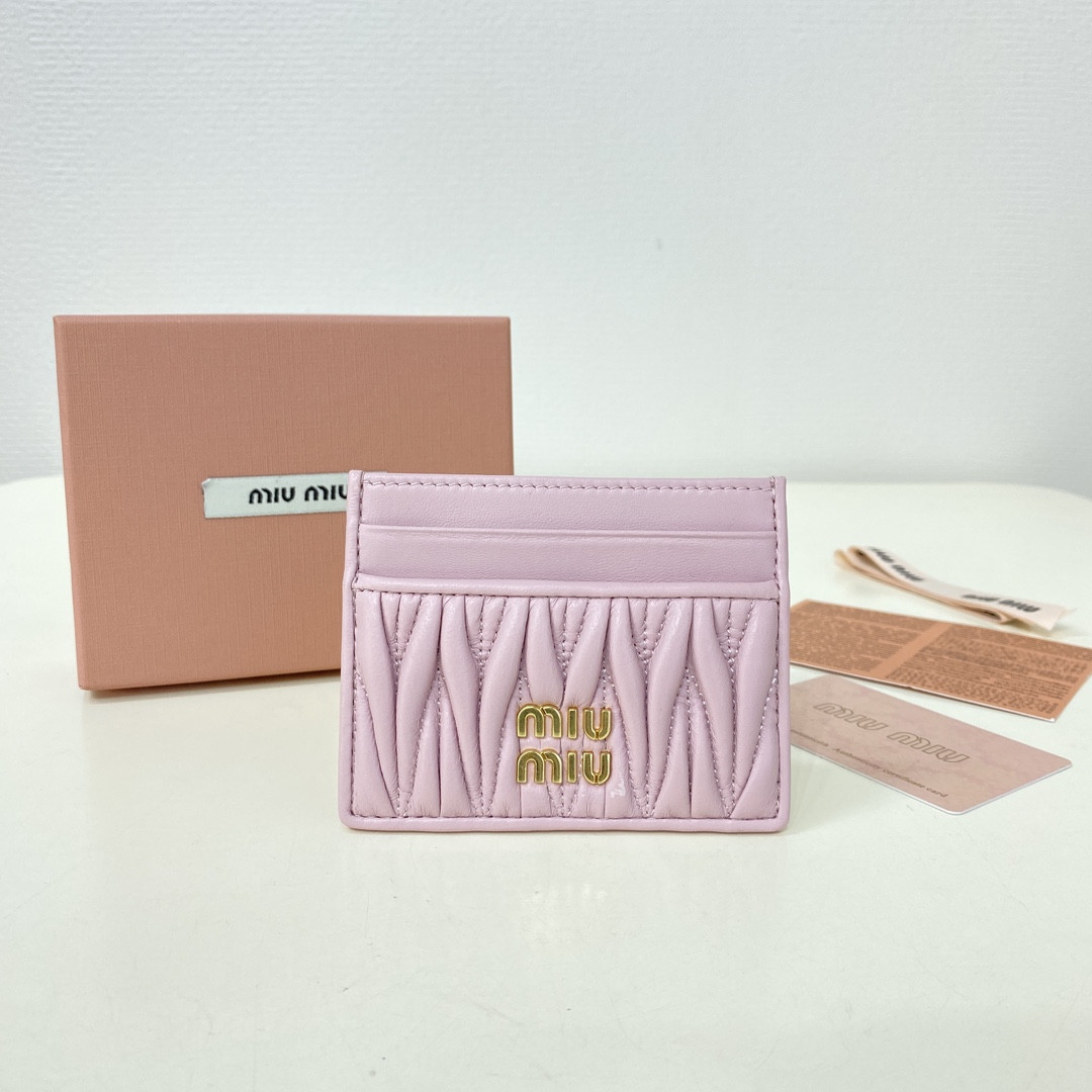 M1v M1v matelassé nappa leather card holder 8x10.5cm