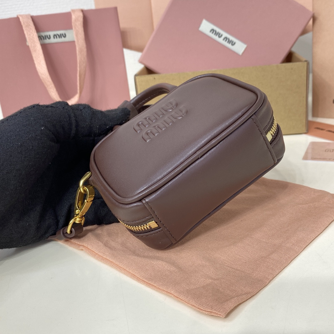 M1v M1v leather micro bag 7x11x4cm
