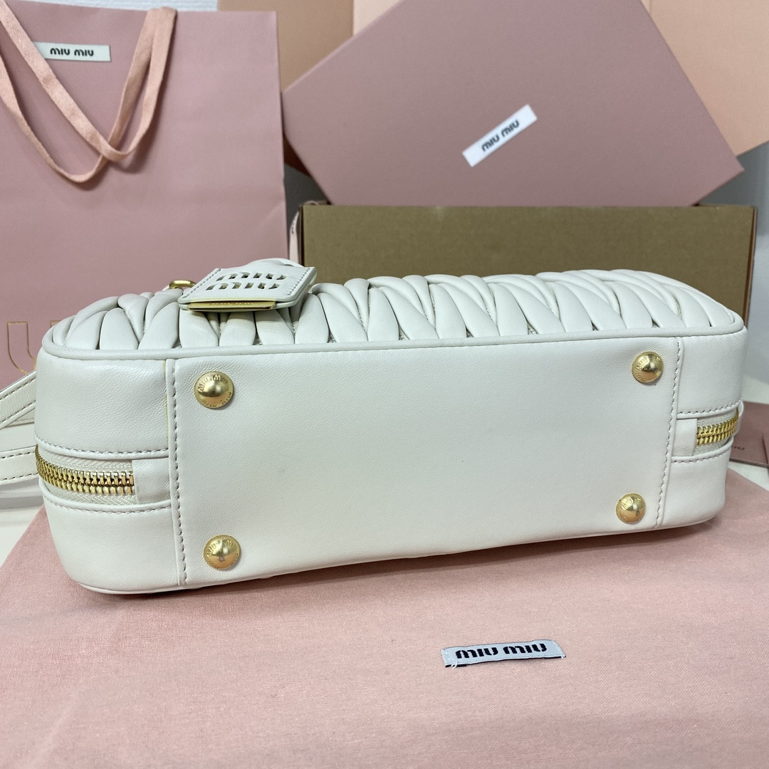 M1v M1v arcadie matelassé nappa leather bag 12x27x9cm