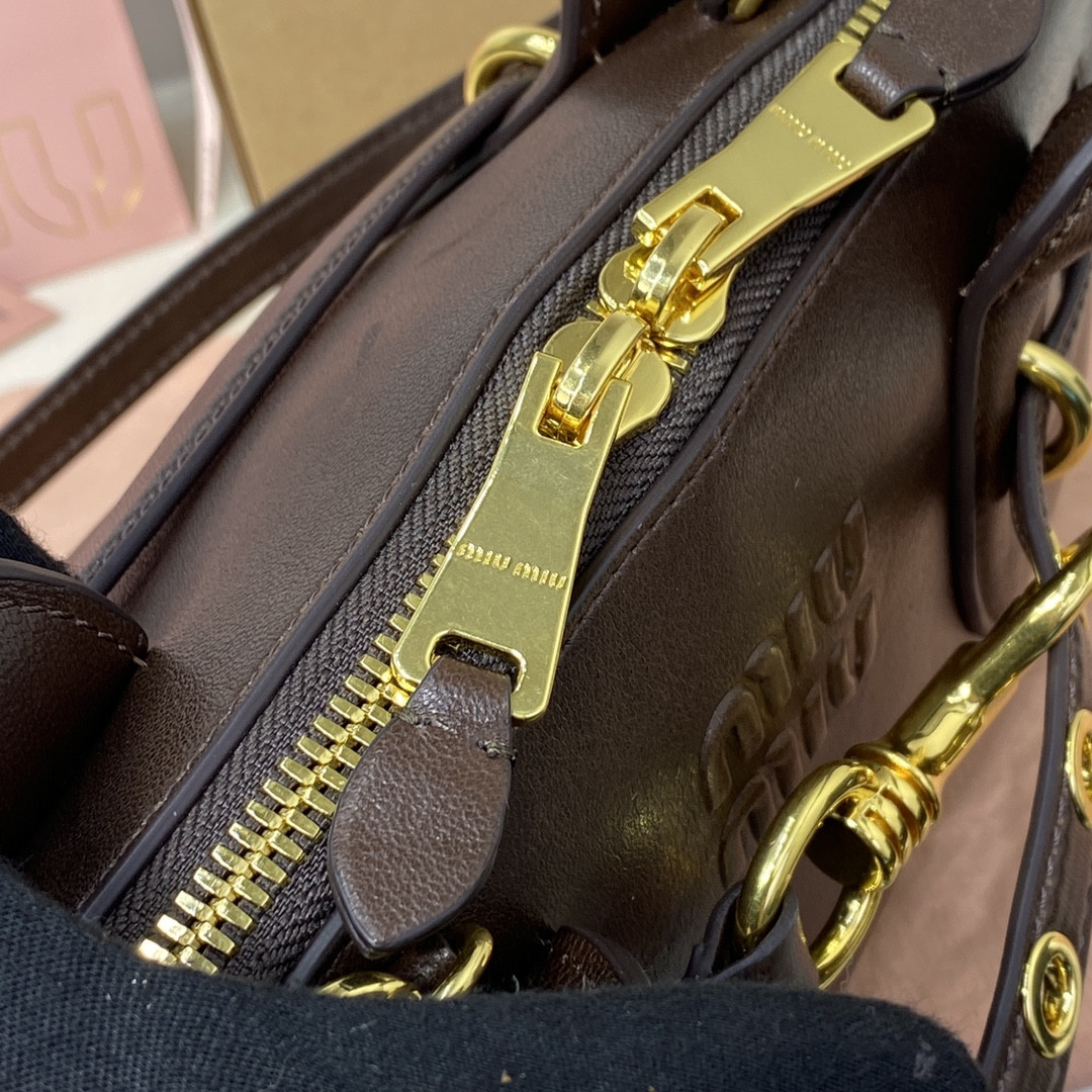 M1v M1v aventure nappa leather top-handle bag 17x33x11cm