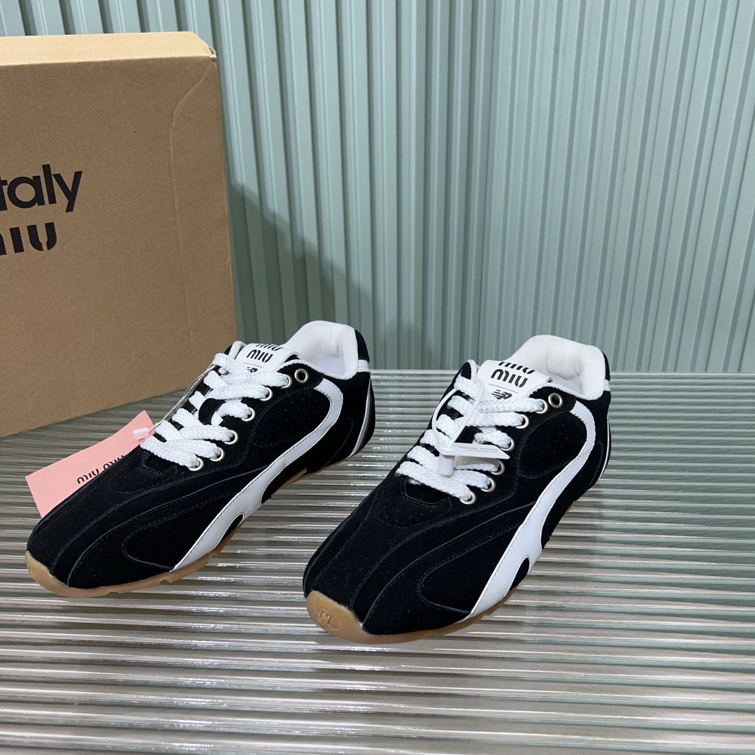 ua m1v m1v x new Ba1an*e sneaker