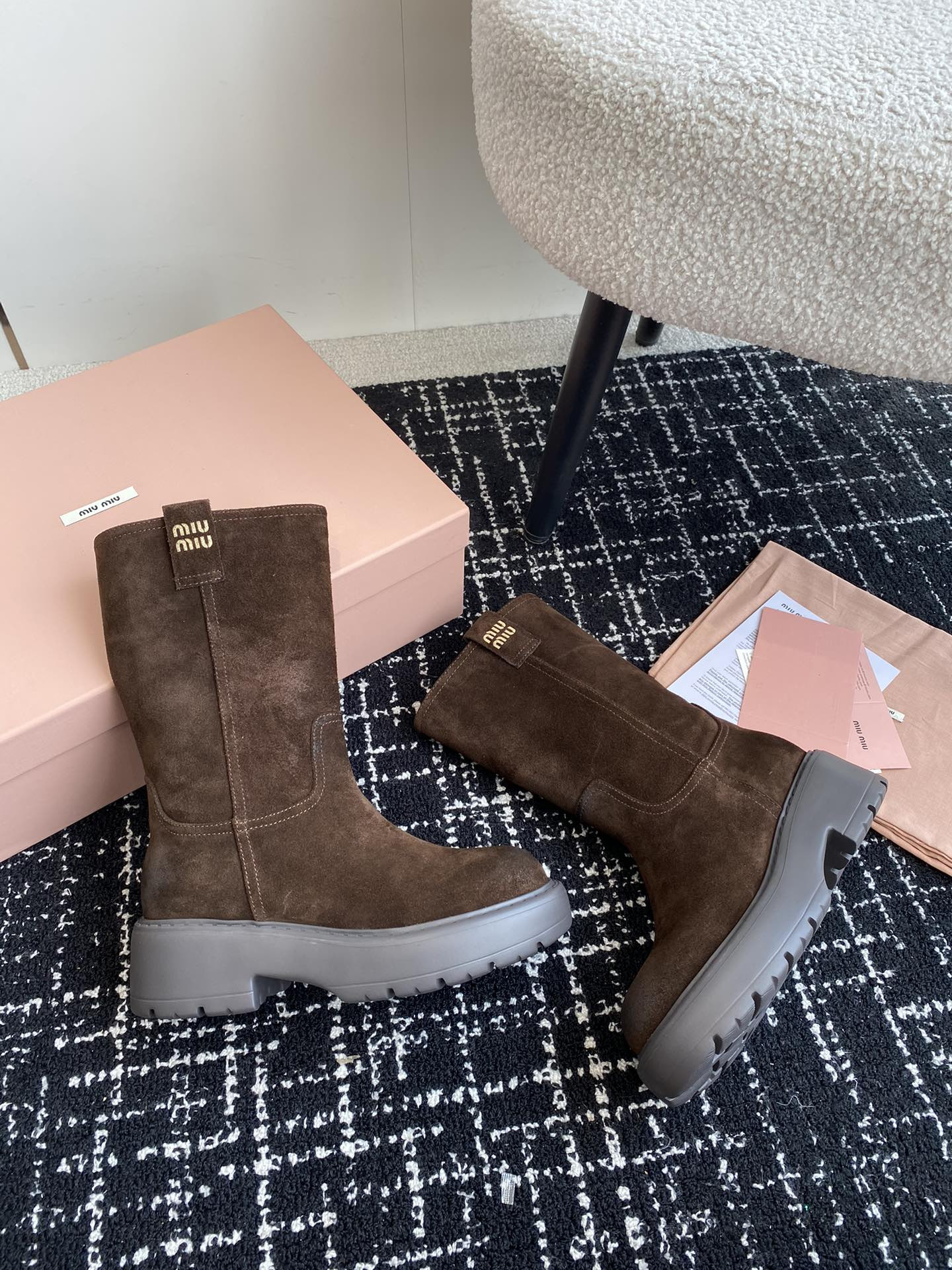 ua M1v M1v boot