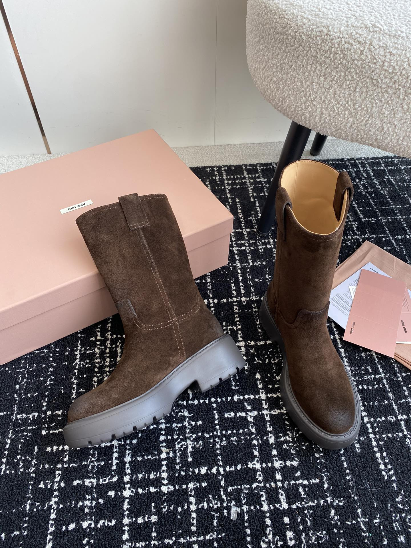 ua M1v M1v boot